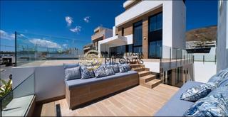 Chalet à Balcón de Finestrat-Terra Marina. Promoción de 12 villas de lujo en zona residencial en finestrat,