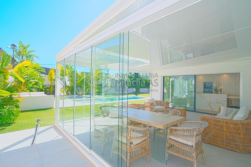 Foto 1680708b-0140-4f5e-bb5a-4b7c24e218e7. Xalet amb calefacció aparcament piscina a L´Albir Alfàs del Pi (l´)