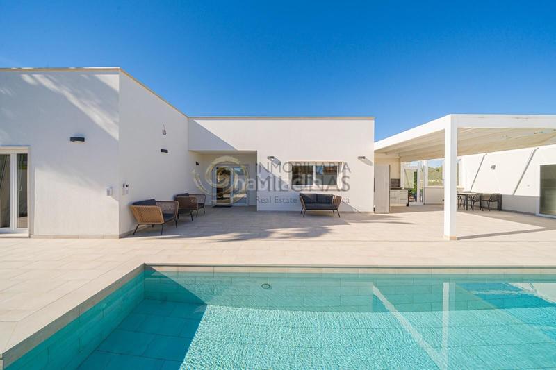 Foto 7267c3c8-c731-4eb0-8dbf-e47b571effb7. Xalet amb calefacció aparcament piscina a L´Albir Alfàs del Pi (l´)