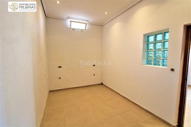 Foto 3945cbf3-6c83-487d-95d1-aa6b1932e0b4. Casa amb aparcament piscina a Coloma Nucia (la)