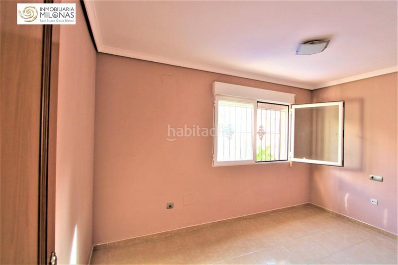 Foto fb1f903e-a929-4a27-91a3-3bd57d346d6b. Casa amb aparcament piscina a Coloma Nucia (la)
