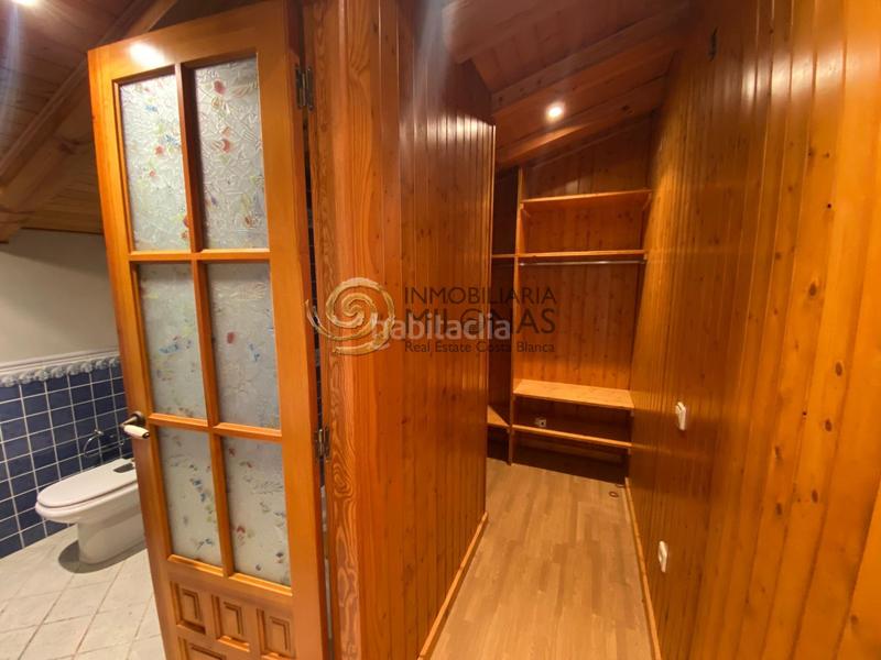 Foto 196f2b74-ede7-4be8-aab6-626b05ea04b3. Maison avec parking piscine dans Coloma Nucia (la)