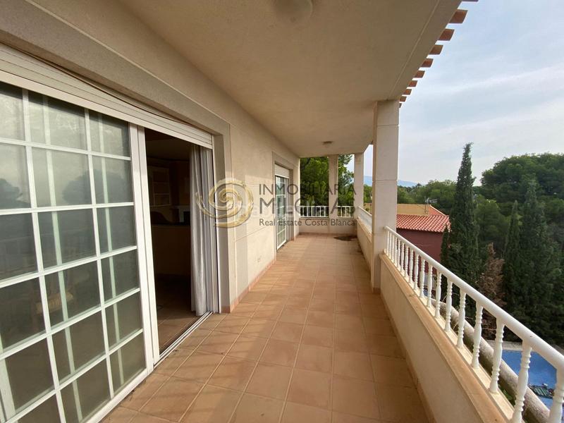 Foto 39f16852-3e42-4a4c-b189-1b67f91c4120. Maison avec parking piscine dans Coloma Nucia (la)