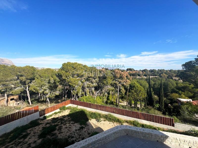 Foto 91775d86-a343-4f53-98b8-d264f9ea1672. Xalet amb calefacció aparcament piscina a Urbanizaciones Benidorm