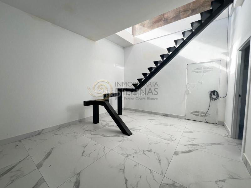 Foto e7c203b0-3e1d-4e4b-81b5-0d77b4611a63. Xalet amb calefacció aparcament piscina a Urbanizaciones Benidorm