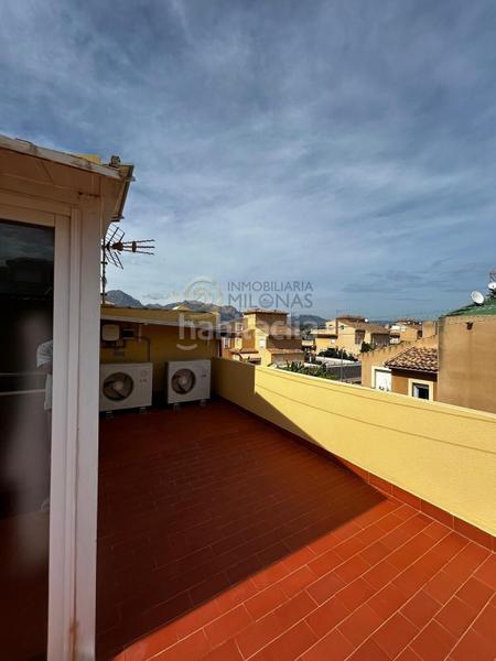 Foto 3eea90d7-80d0-40dc-9b50-1dc79e6526b8. Casa exclusiva casa independiente con piscina privada en el rincon de loix en Benidorm