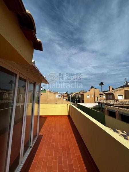 Foto 6e651749-32b9-4450-a0b3-7c54ea56f473. Casa exclusiva casa independiente con piscina privada en el rincon de loix en Benidorm