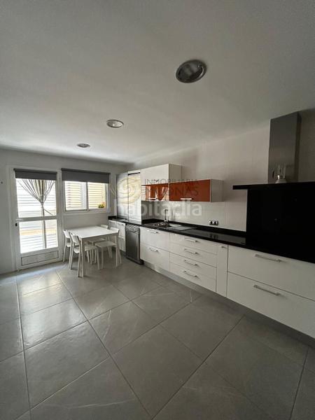 Foto b9881611-537e-4757-8613-f1ec76895c3e. Casa exclusiva casa independiente con piscina privada en el rincon de loix en Benidorm
