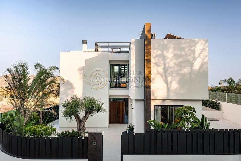 Foto 71c9db54-67e1-41be-bd7c-33a8871cb87e. Chalet avec chauffage parking piscine dans Varadero Nucia (la)