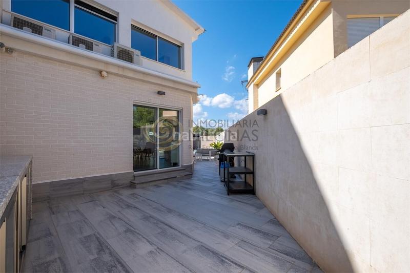 Foto e9ac3c61-7e68-406d-a5b3-7575bcd787c9. Chalet con riscaldamento parcheggio piscina in Escandinavia-Cautivador Alfàs del Pi (l´)