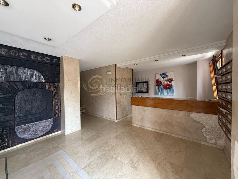 Foto 61d60d0b-cab0-4db5-9ba3-ea83e343b167. Location appartement avec chauffage parking piscine dans Benidorm