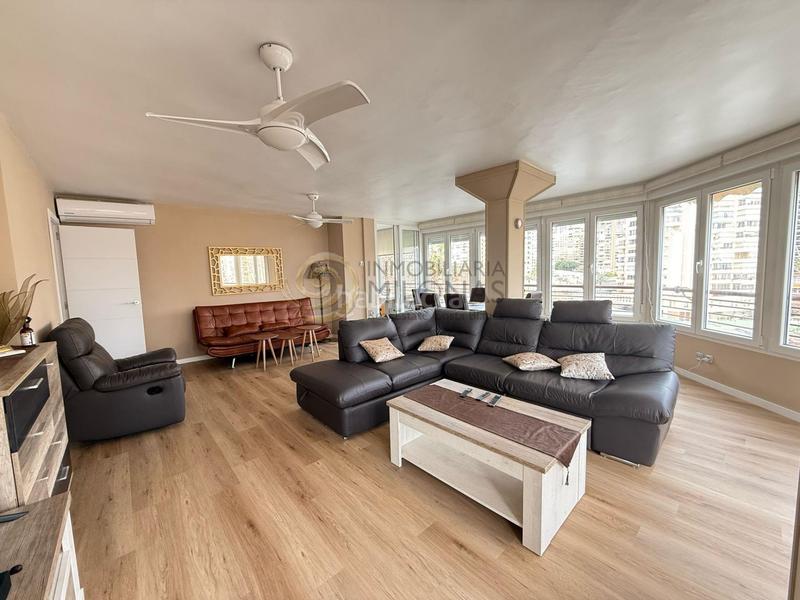 Foto 7218b0b6-28d2-47c9-82fd-1512519838f0. Location appartement avec chauffage parking piscine dans Benidorm