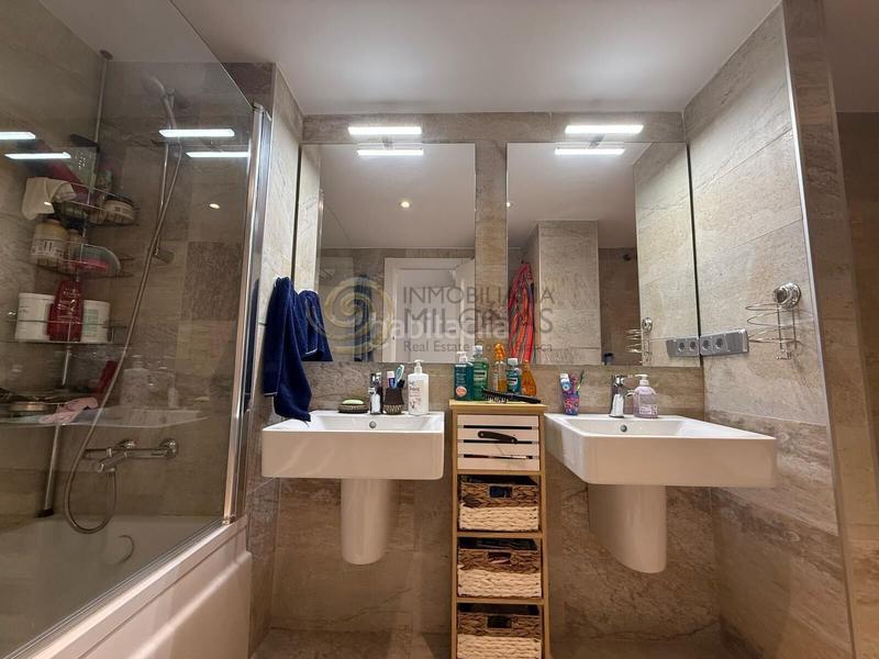 Foto adc481aa-2abe-4787-b117-d3761fd8c140. Location appartement avec chauffage parking piscine dans Benidorm