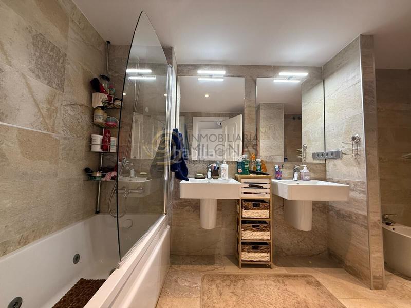 Foto a9fc6efc-64cf-49ed-9ee8-81b3e7c887aa. Miete etagenwohnung mit heizung parking pool in Playa Levante Benidorm