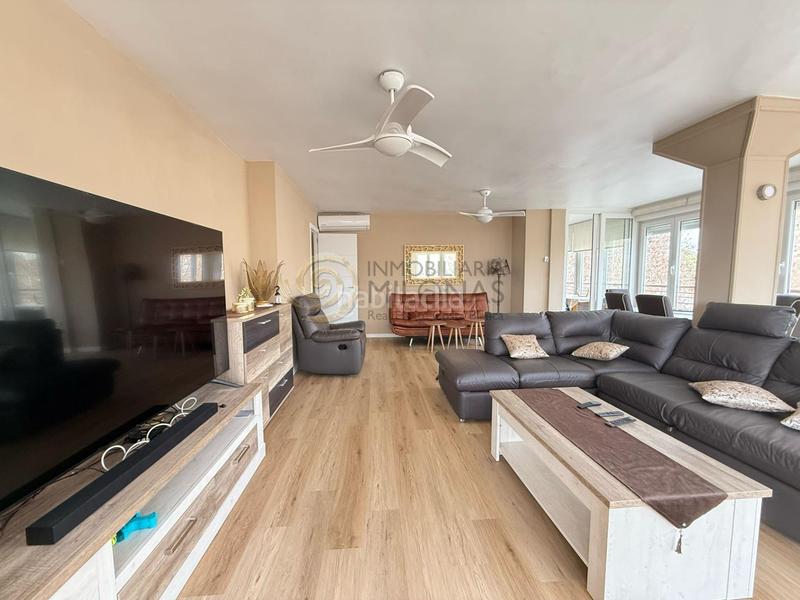 Foto 6e187aba-8017-4512-a068-a602063e896c. Rent flat with heating parking pool in Playa Levante Benidorm