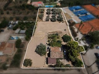 Maison à Playa Levante. Casa independiente con gran parcela en benidorm!