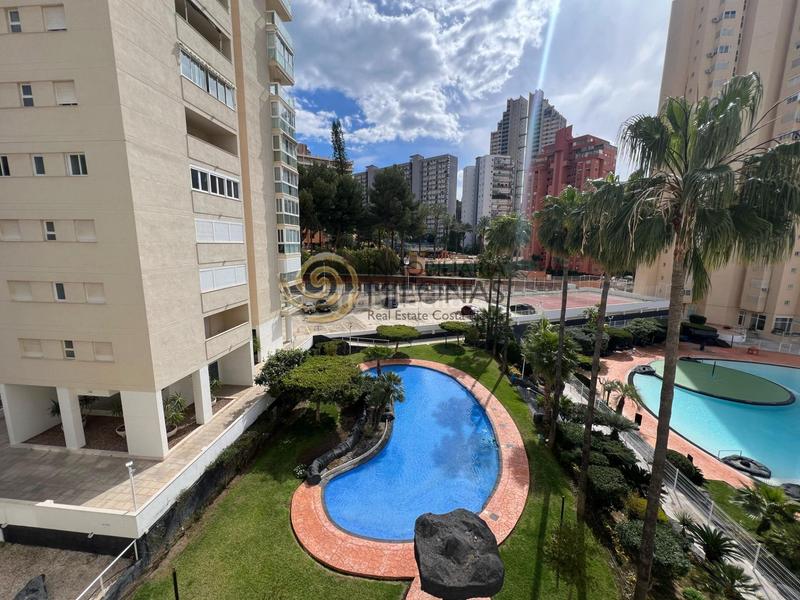 Foto 9f8a3f07-2f12-4f28-b432-d4e34ace9fcb. Piso oportunidad única en rincón de loix, zona alta! en Benidorm