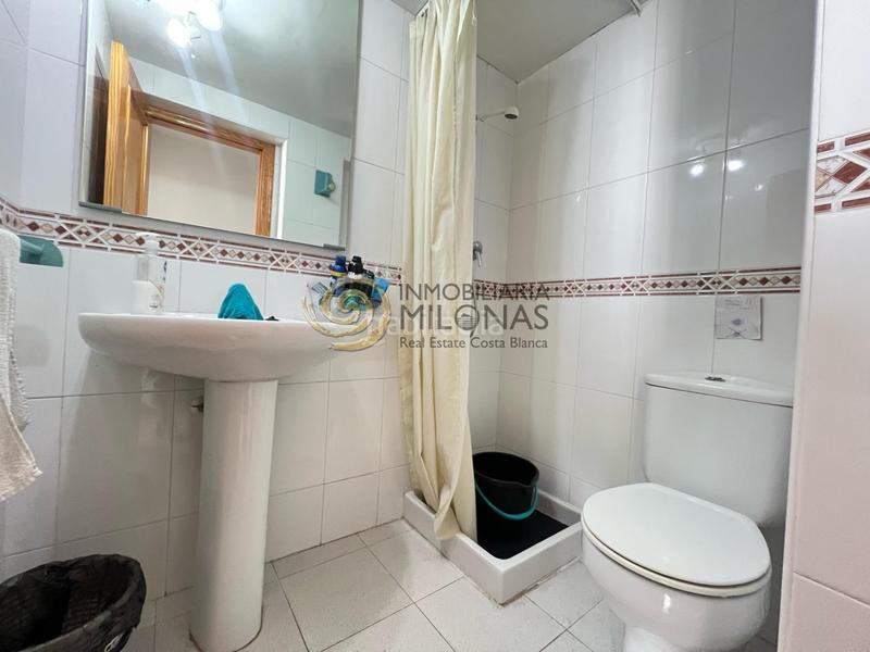 Foto a9164f1b-4e56-46a0-b213-8697692579c0. Piso oportunidad única en rincón de loix, zona alta! en Benidorm