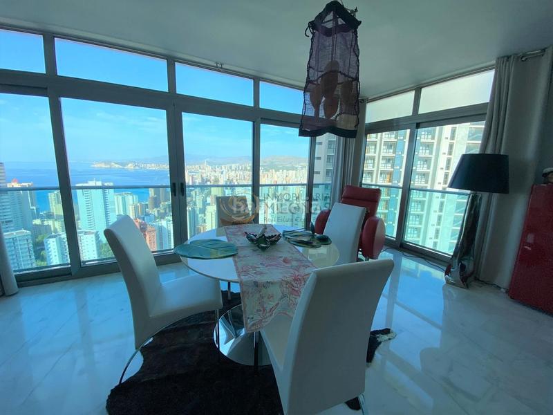 Foto be204a4d-6821-45e9-9ce3-9010622b697b. Piccolo appartamento con riscaldamento parcheggio piscina in Benidorm