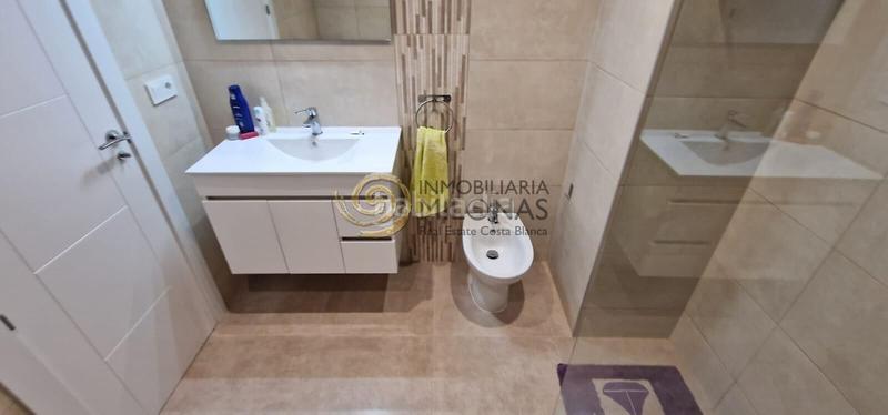 Foto 0e0d694b-96e4-4822-a012-337aecd00513. Alquiler apartamento en avenida avenida del mediterráneo 15 alquiler de temporada en Benidorm