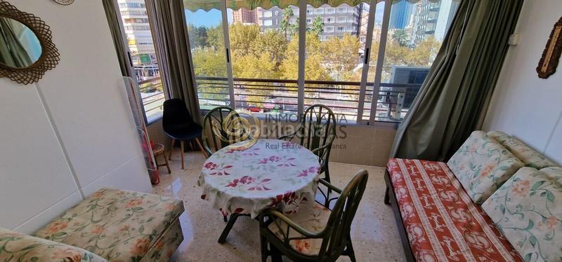 Foto 4b9b28d0-21de-4671-a43a-89f6833406a9. Alquiler apartamento en avenida avenida del mediterráneo 15 alquiler de temporada en Benidorm