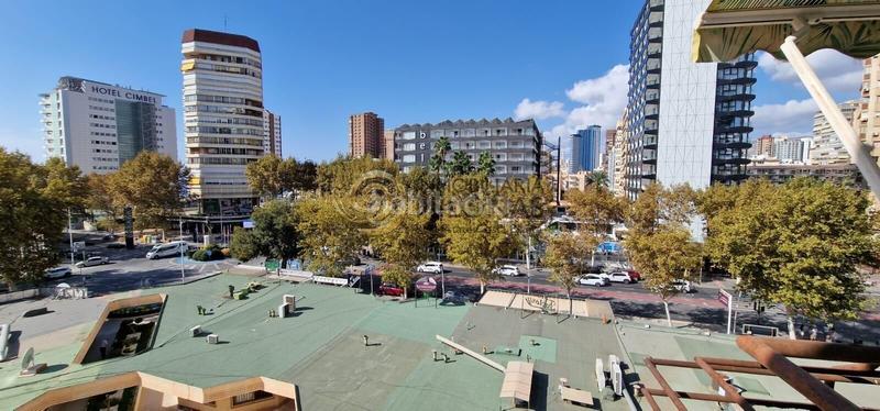 Foto fc34eab2-35b6-4c13-aeb3-c00ea956753e. Alquiler apartamento en avenida avenida del mediterráneo 15 alquiler de temporada en Benidorm