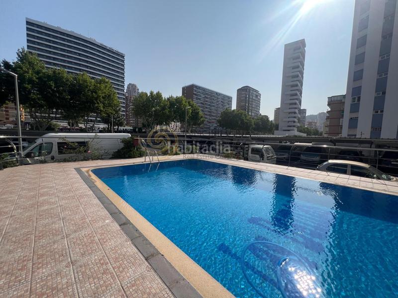 Foto aa982f98-0831-4290-8761-3f166e1fed48. Estudi amb aparcament piscina a Playa Levante Benidorm