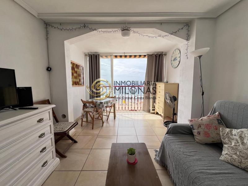 Foto cf277a99-1bea-459f-8fdb-ec01aed02da7. Estudi amb aparcament piscina a Playa Levante Benidorm