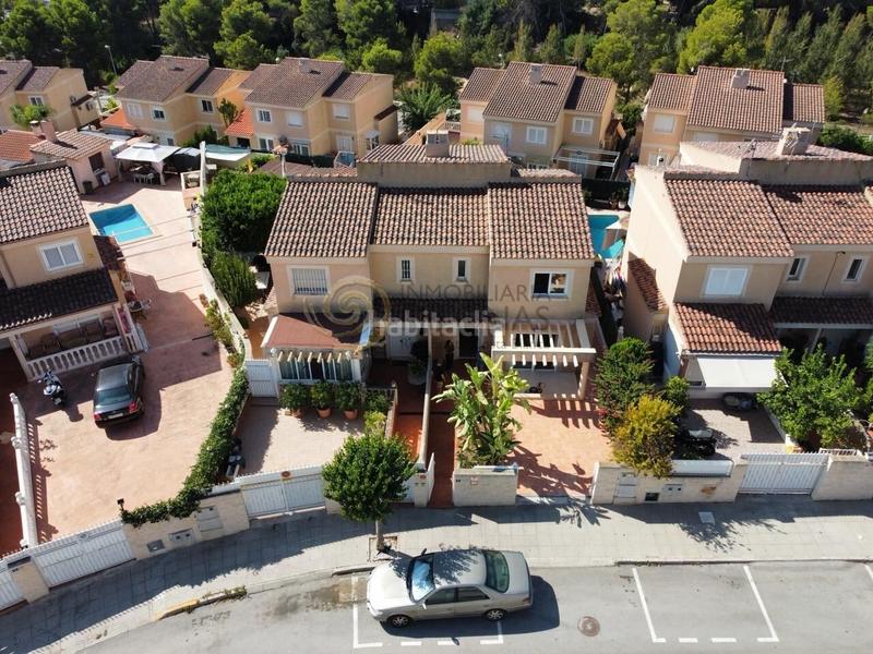 Foto 084eadec-b7ae-43eb-9284-bd369f3e1b17. Casa in calle llampuga 8 in Barranco Hondo Nucia (la)