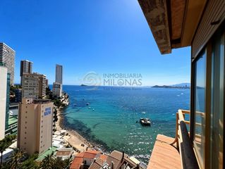 Pis a Rincón Alto. Apartamento en primera línea de la playa de levante con bonitas