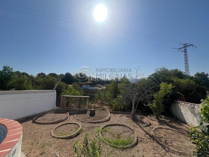 Foto a85d4d2c-b7ad-44ef-92b2-3164cecc9e17. Haus mit parking in Urbanizaciones Benidorm