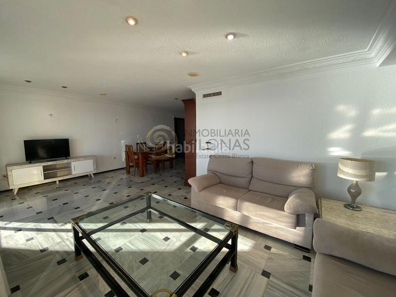 Foto 231d3b41-6db5-4550-88d0-fea78bcdb94a. Lloguer pis amb calefacció aparcament piscina a Playa Levante Benidorm