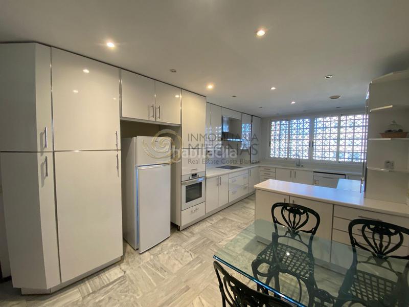 Foto 4fe55f07-3cf9-4a99-8553-eb9542d2e23e. Location appartement avec chauffage parking piscine dans Benidorm