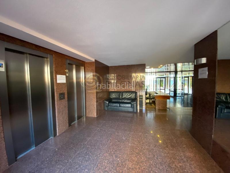 Foto 4ff9650f-98a6-40b0-8b67-c574b25c1deb. Location appartement avec chauffage parking piscine dans Benidorm