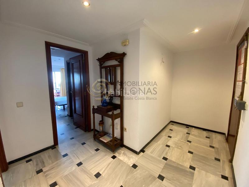 Foto 945d630b-4122-4acf-9f26-5c9a61cece3e. Location appartement avec chauffage parking piscine dans Benidorm