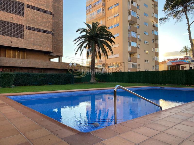 Foto a4de7b3c-283d-4c53-b114-66df0eeb60cc. Location appartement avec chauffage parking piscine dans Benidorm