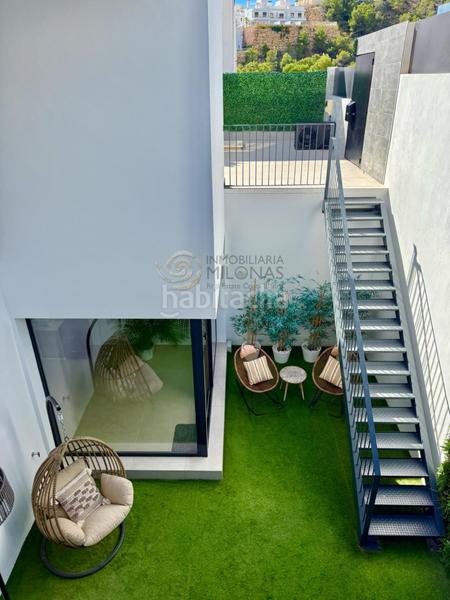 Foto 284483e9-e18d-4ef6-890d-5a09d9b4ac07. Xalet amb calefacció aparcament piscina a balcón de Finestrat-terra marina Finestrat