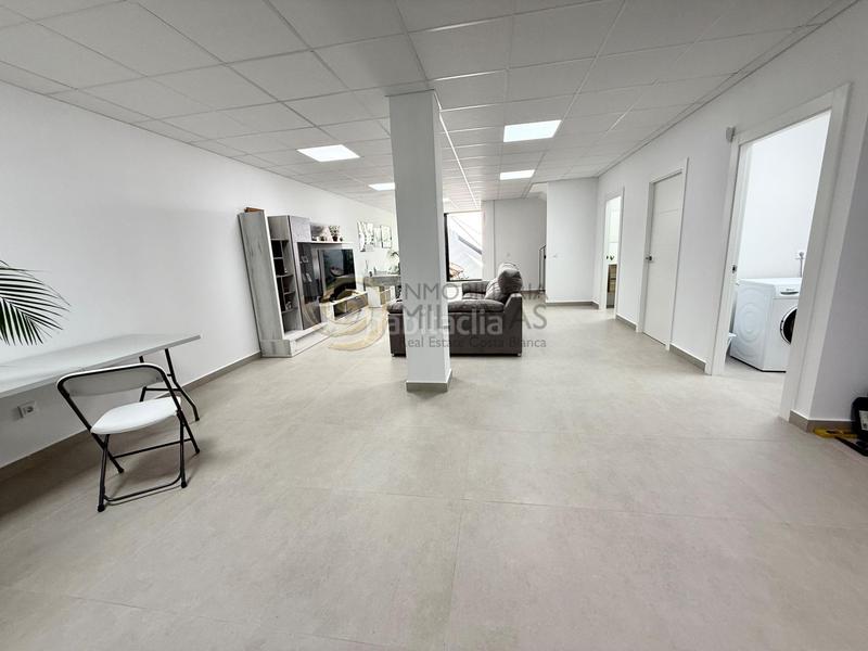 Foto 63aa9ba0-2d56-490b-8fb0-64b49c4ad59a. Xalet amb calefacció aparcament piscina a balcón de Finestrat-terra marina Finestrat