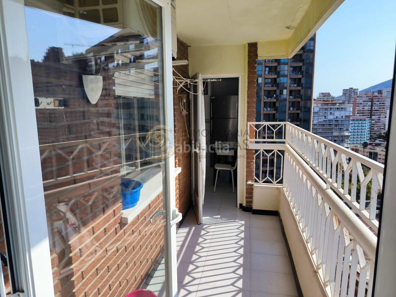 Foto 1a4f9317-c331-4c28-bbf1-455fe9a82984. Etagenwohnung mit parking pool in Playa Levante Benidorm