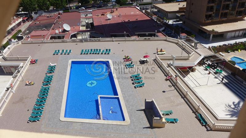 Foto 3297054b-36f1-45d6-aa9d-02c40c571cf8. Etagenwohnung mit parking pool in Playa Levante Benidorm