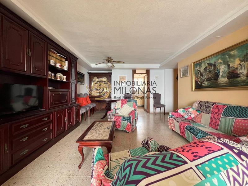 Foto 0867b5ec-06d4-41ff-a676-7d23e885706f. Pis amb aparcament piscina a Playa Levante Benidorm