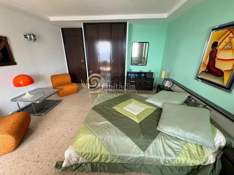 Foto 0d4fb952-ec61-45bf-8d28-f3f3ade800dc. Pis amb aparcament piscina a Playa Levante Benidorm