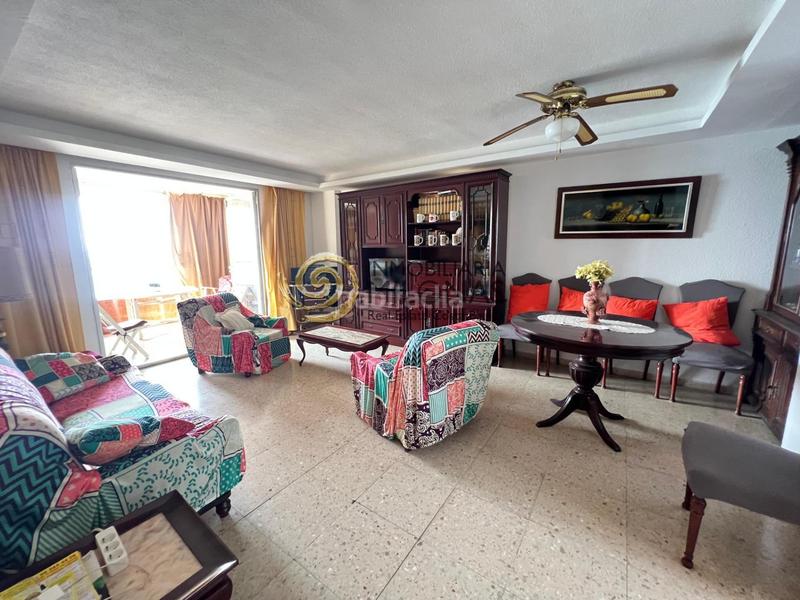 Foto 6bd5c3db-975b-48a5-ae4d-26ef693e31c2. Pis amb aparcament piscina a Playa Levante Benidorm