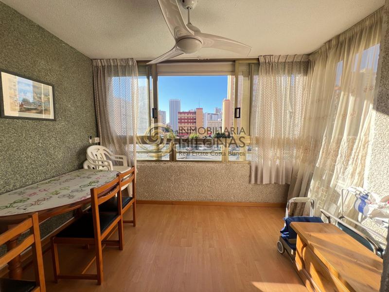 Foto 61395b72-c0a1-4b75-ac36-e0a0aad9efd4. Piccolo appartamento con parcheggio piscina in Levante Alto Benidorm