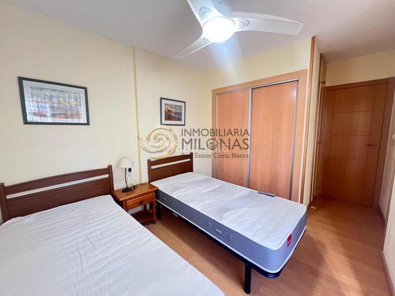 Foto 7e25ea32-31df-42e8-b44a-b415bb073c07. Piccolo appartamento con parcheggio piscina in Levante Alto Benidorm