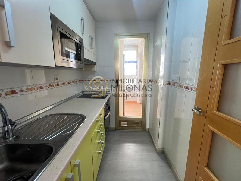 Foto fdc0aa58-f7a4-45ce-9493-a34fd46d4261. Piccolo appartamento con parcheggio piscina in Levante Alto Benidorm