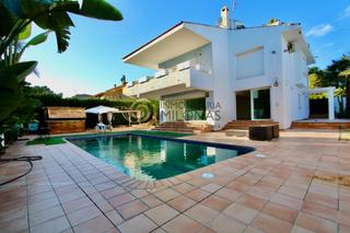 Lloguer Casa a Varadero. Exclusiva villa en alquiler en una de las urbanizaciones más pre