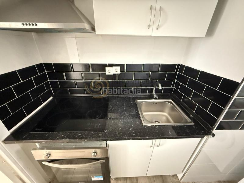 Foto 39cd7bf2-1105-4d65-a6e8-4693c331e2dd. Apartament a avenida derramador 14 a Rincón Bajo Benidorm