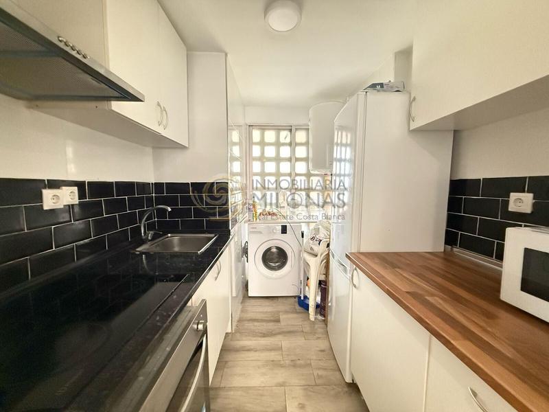 Foto 777cee61-3f5d-49e7-b81b-1cda7ce59e95. Apartament a avenida derramador 14 a Rincón Bajo Benidorm