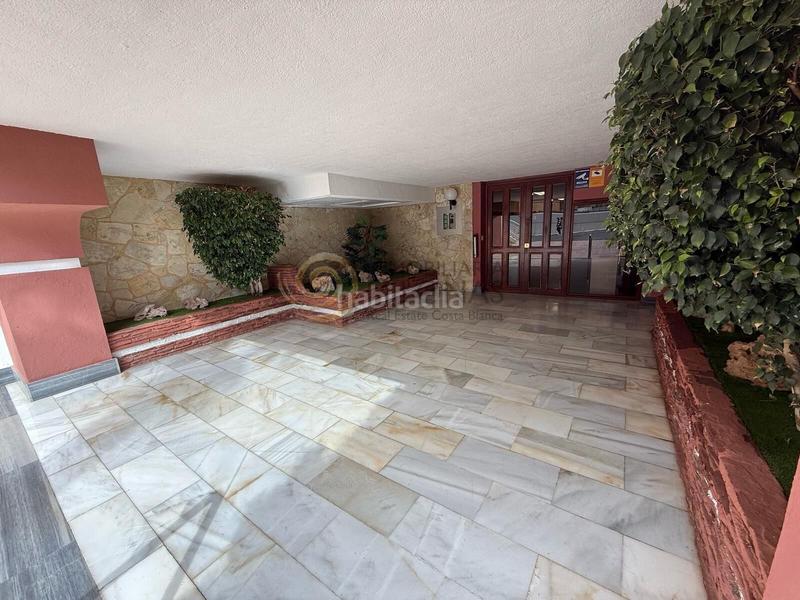 Foto a23d538d-7604-495e-aed4-d8ebef605421. Apartament a avenida derramador 14 a Rincón Bajo Benidorm